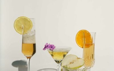 What are the differences between Limoncello and other lemon liqueurs?