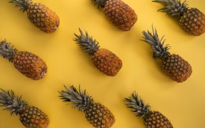 What are the nutritional values of pineapple juice?