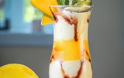 How to make a mango smoothie with mango juice?