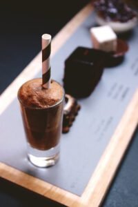 How to make regular hot chocolate without sugar? - drinkstype.com