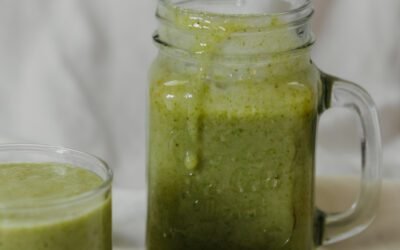 What are some healthy smoothie recipes for weight loss?