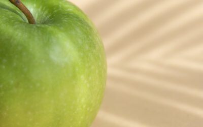 What are some tips for making a perfect fruit milkshake?