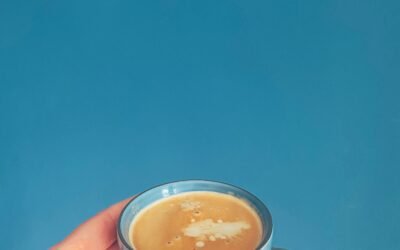 What are some creative ways to enjoy banana flavored milk?
