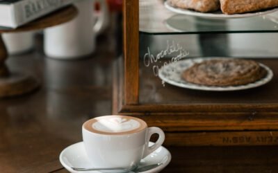 How to froth milk for coffee?