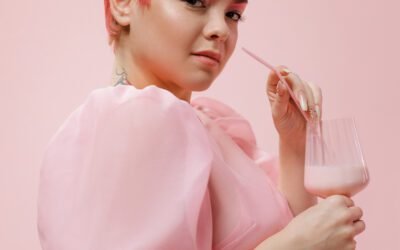 What are the benefits of drinking a milkshake?