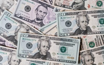 What are the different variations of ayran across different regions and countries?