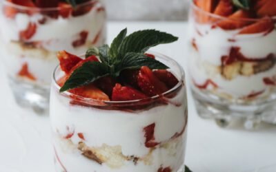 How to make a yogurt parfait?
